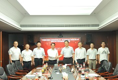 攜手中國(guó)建材國(guó)際工程集團(tuán)，在海外合作浮法玻璃生產(chǎn)線項(xiàng)目